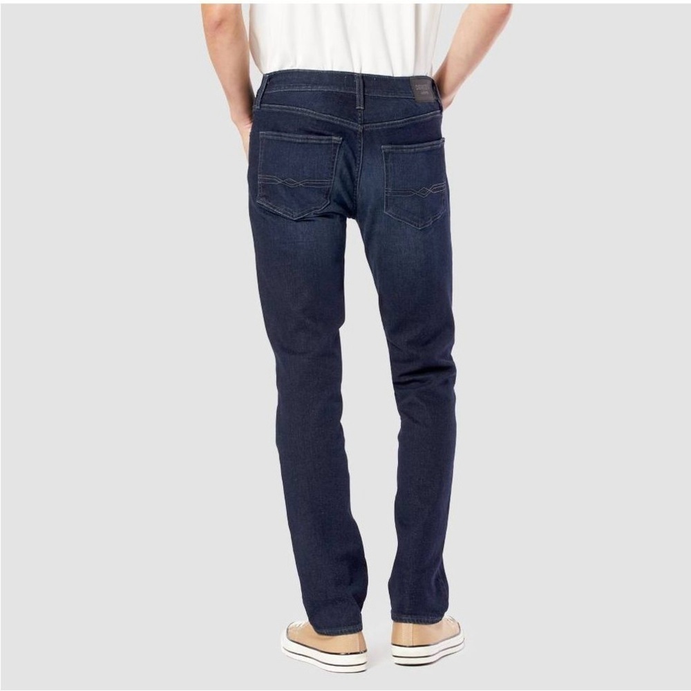 EUC DENIZEN® from Levi's® Men's 216™ Slim Fit Jeans 28/30" Inseam (A) - Picture 3 of 10